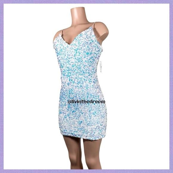 Windsor Store Angie Iridescent Sequin Dress SZ L $69 - Picture 5 of 14